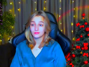 Sinty_Noria Chaturbate stream image from December 17, 2024