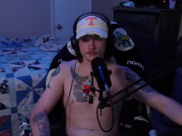 Somethinqfunny Chaturbate stream image from December 17, 2024