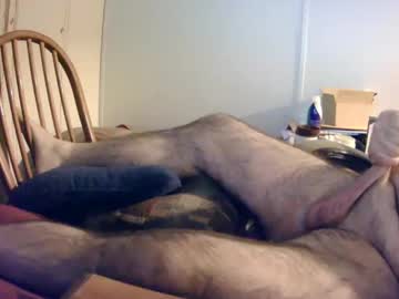 Stugots42 Chaturbate stream image from December 17, 2024