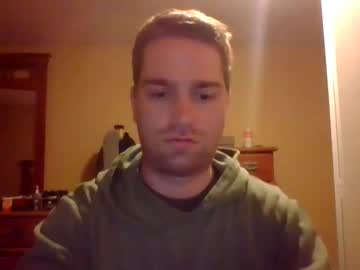 Woodeee77 Chaturbate stream image from December 17, 2024