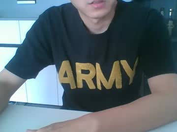 Xoxoxoxoxoxoxo7 Chaturbate stream image from December 17, 2024