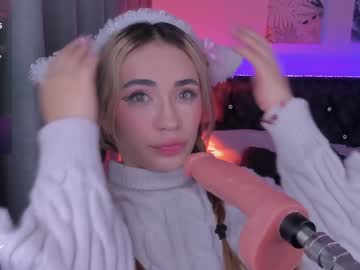 Alejamillan1 Chaturbate stream image from December 17, 2024