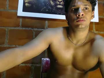 Alex_Thomson1 Chaturbate stream image from December 17, 2024