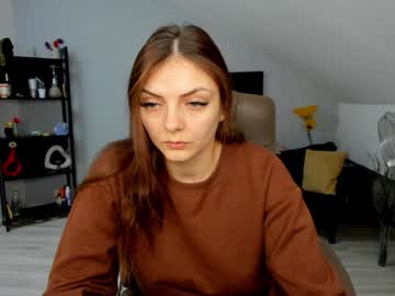 Allysonsparking Chaturbate stream image from December 17, 2024