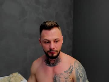 Brianhunts Chaturbate stream image from December 17, 2024