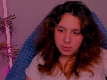 Luisa__Rose Chaturbate stream image from December 17, 2024