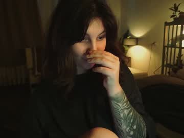 Maymary_ Chaturbate stream image from December 17, 2024