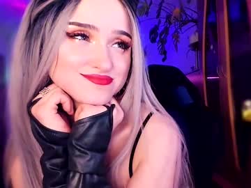 Miladyjolie Chaturbate stream image from December 17, 2024
