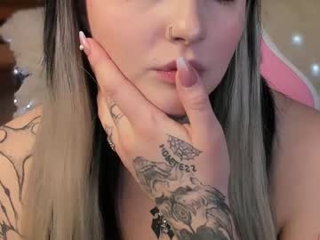 Moonlight_Rin Chaturbate stream image from December 17, 2024
