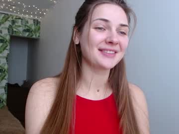 Oliviashiny Chaturbate stream image from December 17, 2024