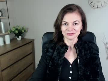 Vivian_Dream Chaturbate stream image from December 17, 2024