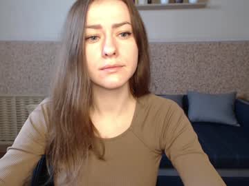 Alicewonderful22 Chaturbate stream image from December 17, 2024