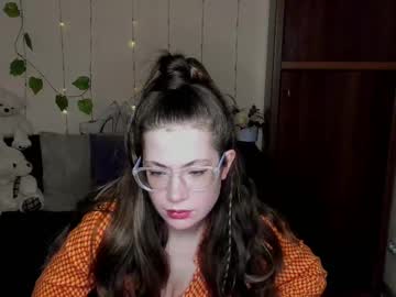 Alicia_Folow Chaturbate stream image from December 17, 2024