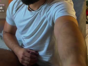 Caprywilliams Chaturbate stream image from December 17, 2024