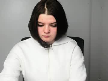 Dina_Fixx Chaturbate stream image from December 17, 2024