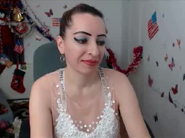Evelynangel Chaturbate stream image from December 17, 2024