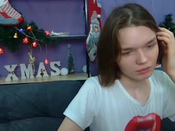 Lldaylinalops Chaturbate stream image from December 17, 2024