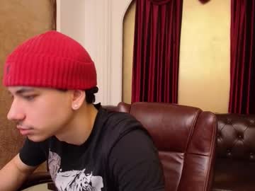 Maxryker Chaturbate stream image from December 17, 2024
