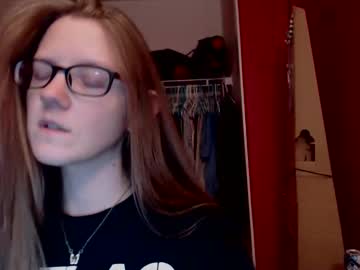 Rileyrenegade Chaturbate stream image from December 17, 2024
