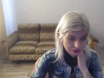 Sexybeatriice Chaturbate stream image from December 17, 2024