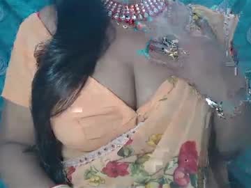 Sophia_Indian Chaturbate stream image from December 17, 2024