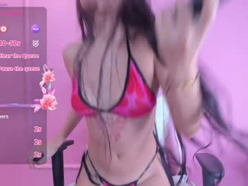 Violet_Cook Chaturbate stream image from December 17, 2024