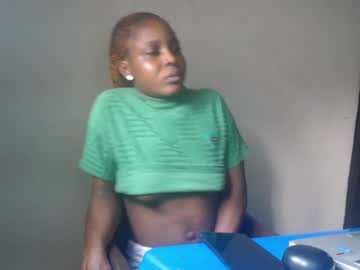 Xnastymilf Chaturbate stream image from December 17, 2024