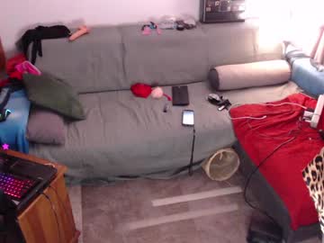 Bitethetreat Chaturbate stream image from December 17, 2024