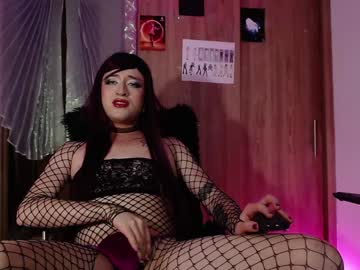 Brillamettal Chaturbate stream image from December 17, 2024