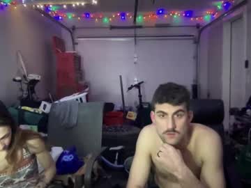 Fiestycouple2320 Chaturbate stream image from December 17, 2024