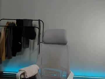 J_Akira13 Chaturbate stream image from December 17, 2024