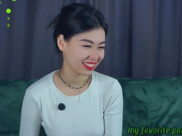 _Kim_Su_Hen_ Chaturbate stream image from December 17, 2024