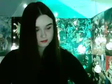 Leraaa72 Chaturbate stream image from December 17, 2024