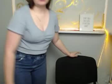 Luizaheems_ Chaturbate stream image from December 17, 2024