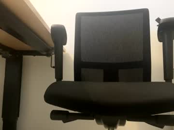 Pg_Raw Chaturbate stream image from December 17, 2024