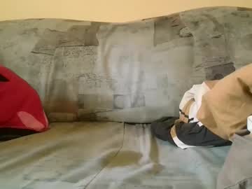 Robikcz12 Chaturbate stream image from December 17, 2024