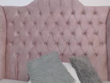 Sarita_Multisquirt Chaturbate stream image from December 17, 2024