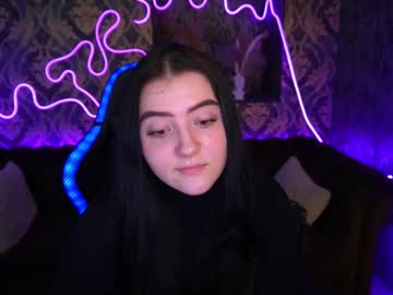 Sharlotakiss Chaturbate stream image from December 17, 2024