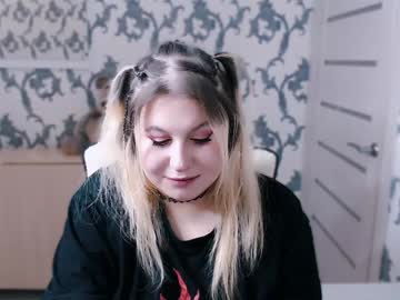 Yourkarma_2_0 Chaturbate stream image from December 17, 2024