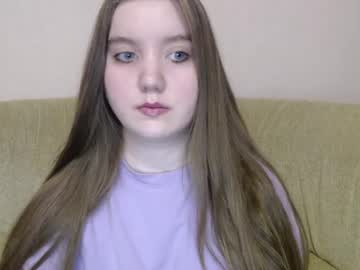 Aquanarmin Chaturbate stream image from December 17, 2024