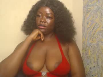 Creamycuntx Chaturbate stream image from December 17, 2024