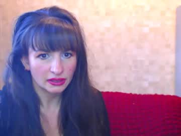 Evalive1133 Chaturbate stream image from December 17, 2024