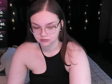 Little_Bambii_ Chaturbate stream image from December 17, 2024