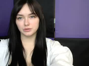 Liza_Fera Chaturbate stream image from December 17, 2024