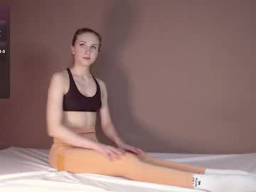 May_F1ower Chaturbate stream image from December 17, 2024