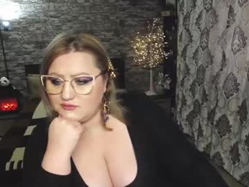 Nimphoteasex Chaturbate stream image from December 17, 2024