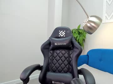 _Skylilly Chaturbate stream image from December 17, 2024