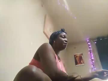 Sweetnessqueen Chaturbate stream image from December 17, 2024