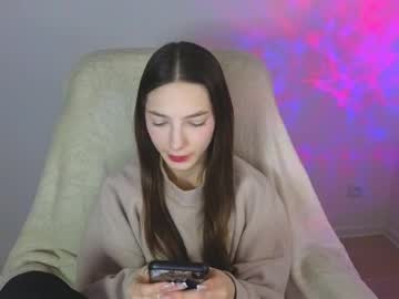 Thumbelina7 Chaturbate stream image from December 17, 2024