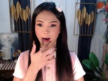 Zaphiragoddess Chaturbate stream image from December 17, 2024
